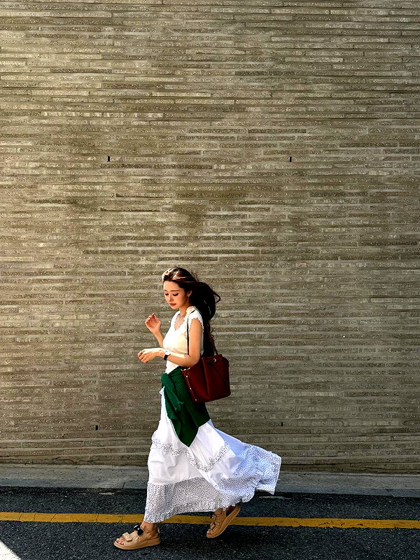 dear.zia instagram image archive image