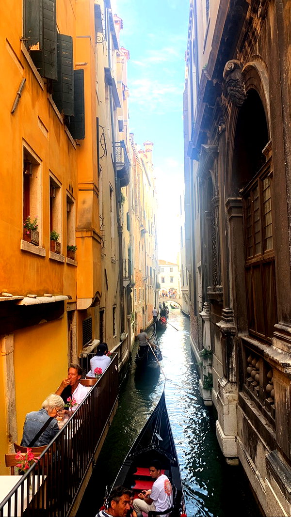 liiza_maarchuk instagram image archive image