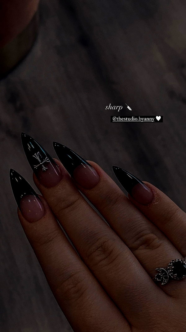 andasrose instagram image archive image
