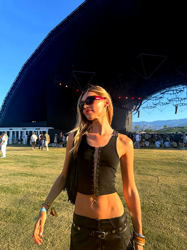 chelsnamsayin instagram image archive image