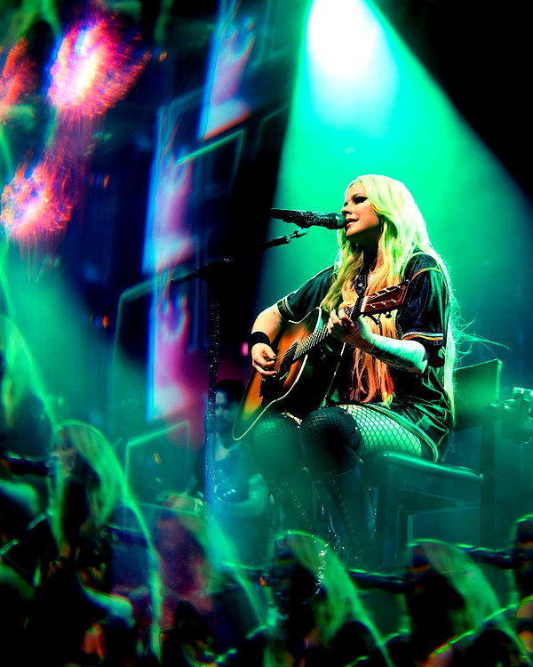 avrillavigne instagram image archive image