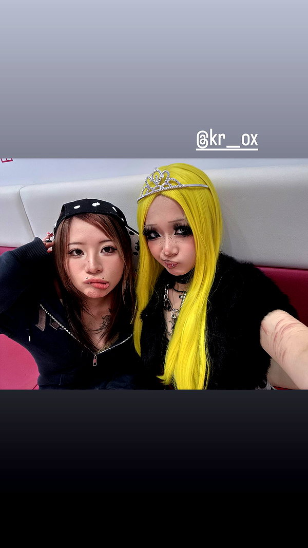 angelwithashotgunxx instagram image archive image