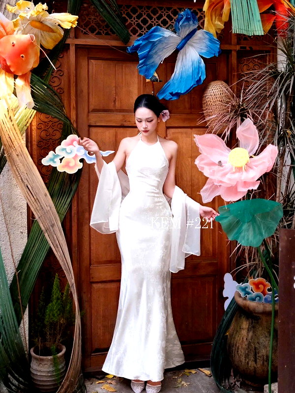 lyhythuedoxinh instagram image archive image