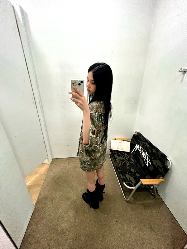 srillun instagram image archive image