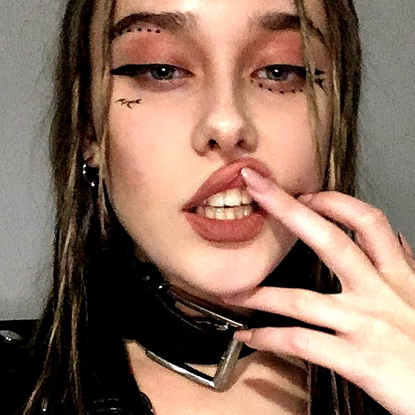 leanxhrt instagram image archive image