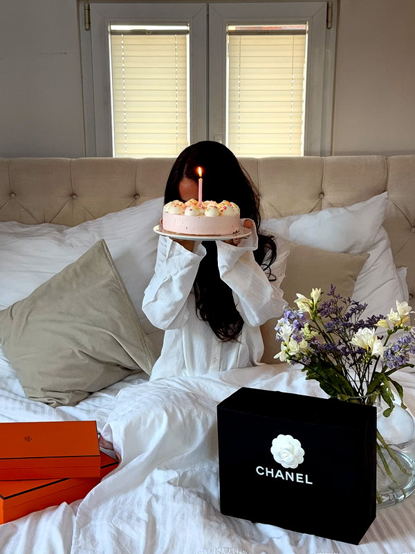 zoeliss instagram image archive image