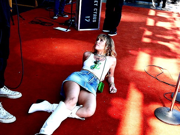 mileycyrus instagram image archive image