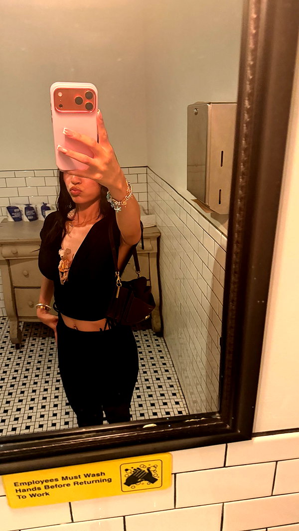 naomimdiaz archive image
