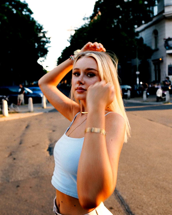 lilih instagram image archive image