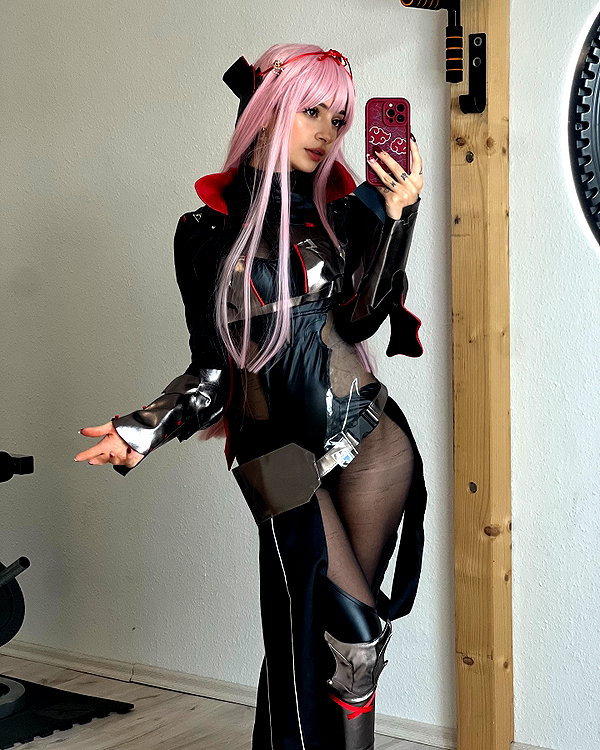cata.leyah instagram image archive image
