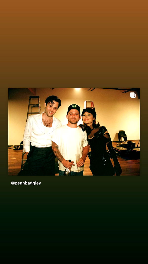 arianagrande instagram image archive image