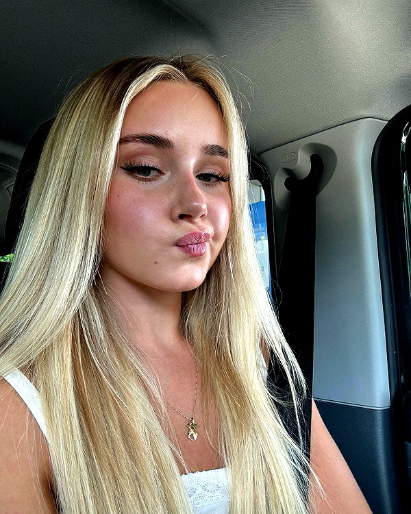 lilih instagram image archive image