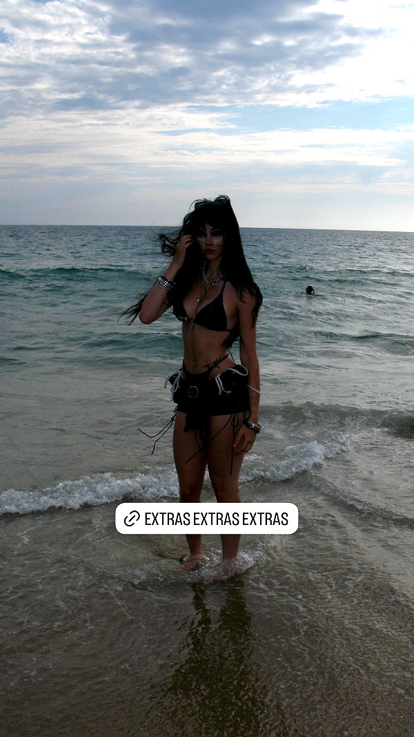 angxl.sky instagram image archive image