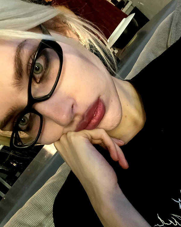 anya4everr instagram image archive image