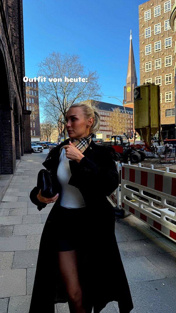 alexis.blond instagram image archive image