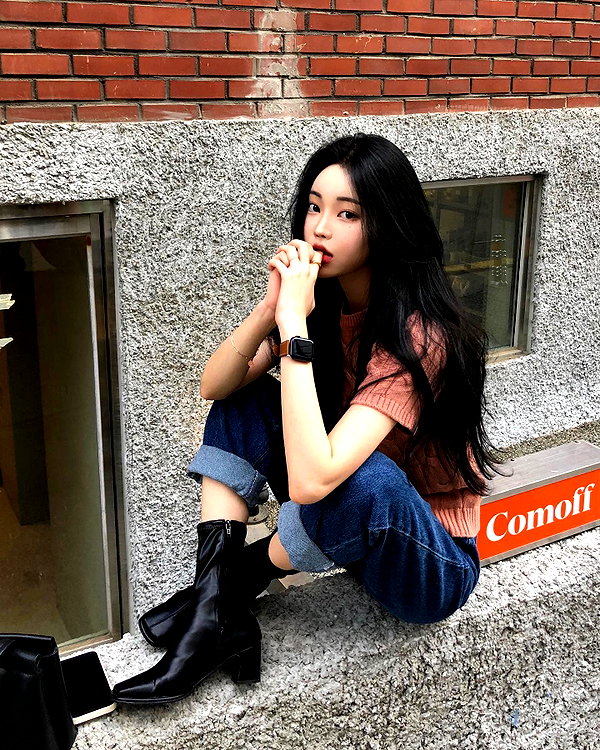 daxbin instagram image archive image
