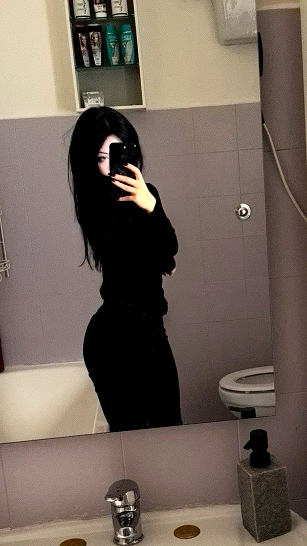 vampiryska vampiryska archive image