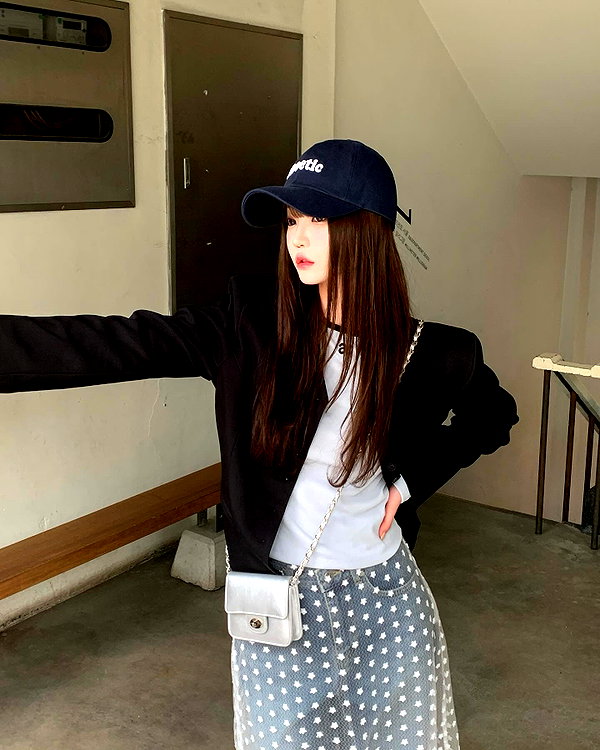 daxbin instagram image archive image