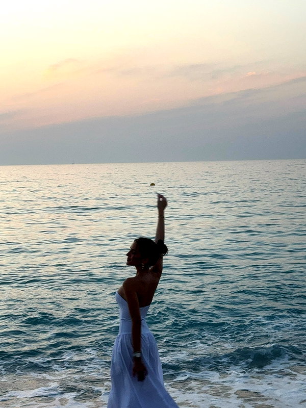 zoeliss instagram image archive image
