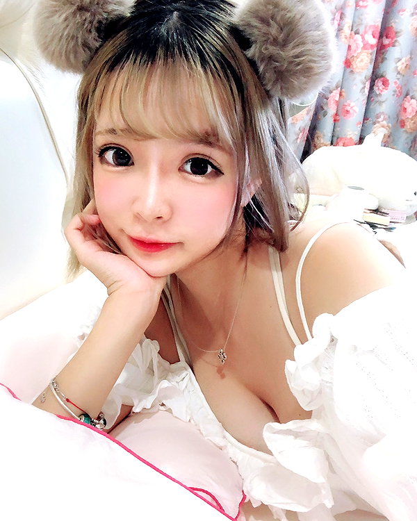 erokochiba instagram image archive image