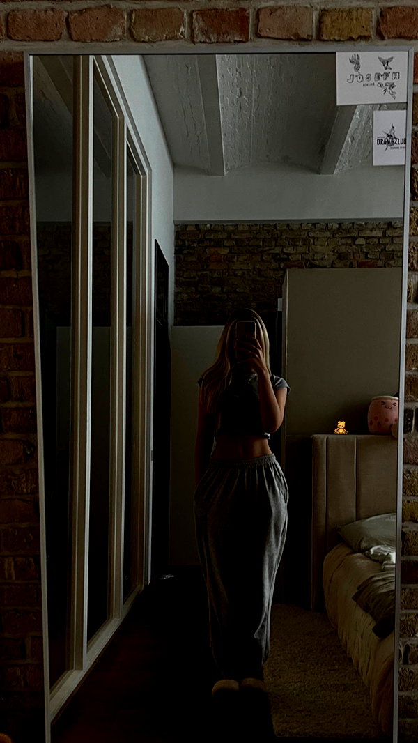 lilih instagram image archive image