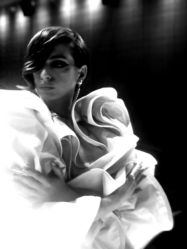 annehathaway instagram image archive image