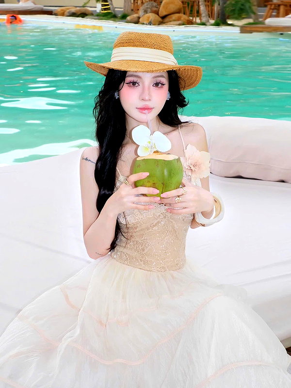 lyhythuedoxinh instagram image archive image