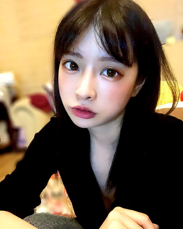 erokochiba instagram image archive image