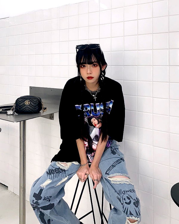 nixqq.425_ instagram image archive image