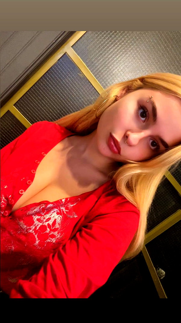 zoebaroniunreich instagram image archive image