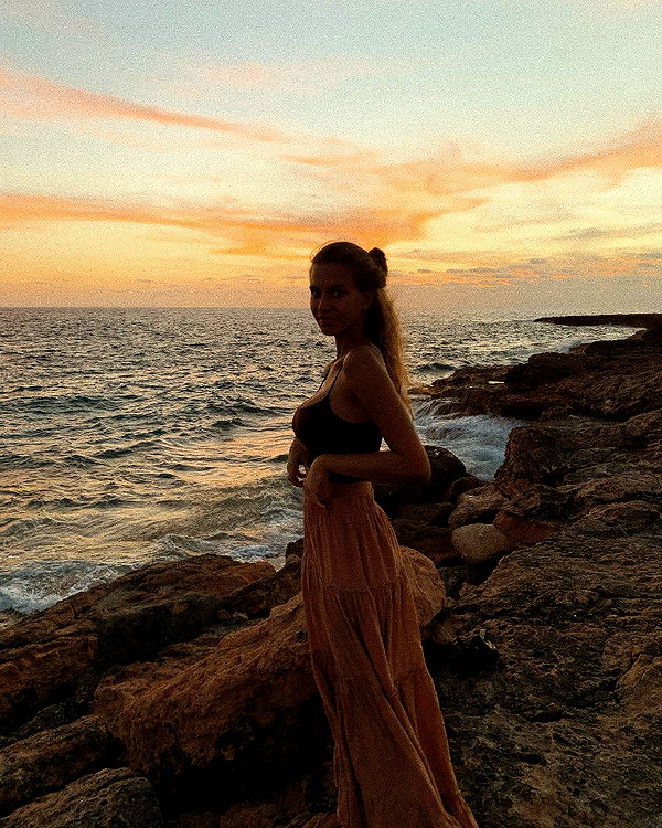 pia__kim instagram image archive image