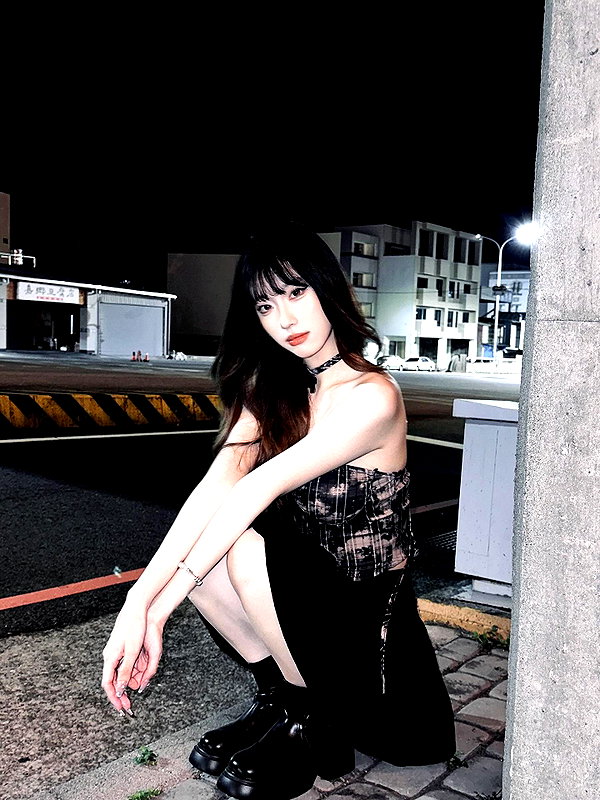 ku._03 instagram image archive image
