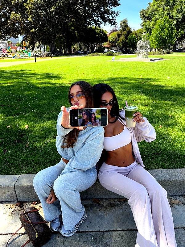 godbless_jess instagram image archive image
