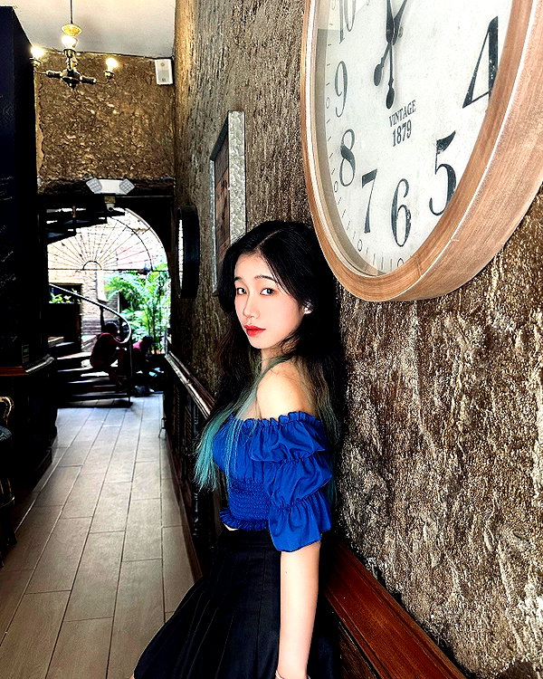 shulunc instagram image archive image