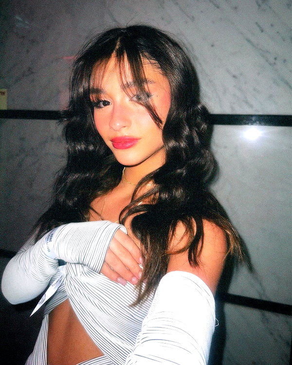 yuvalhazan___ instagram image archive image