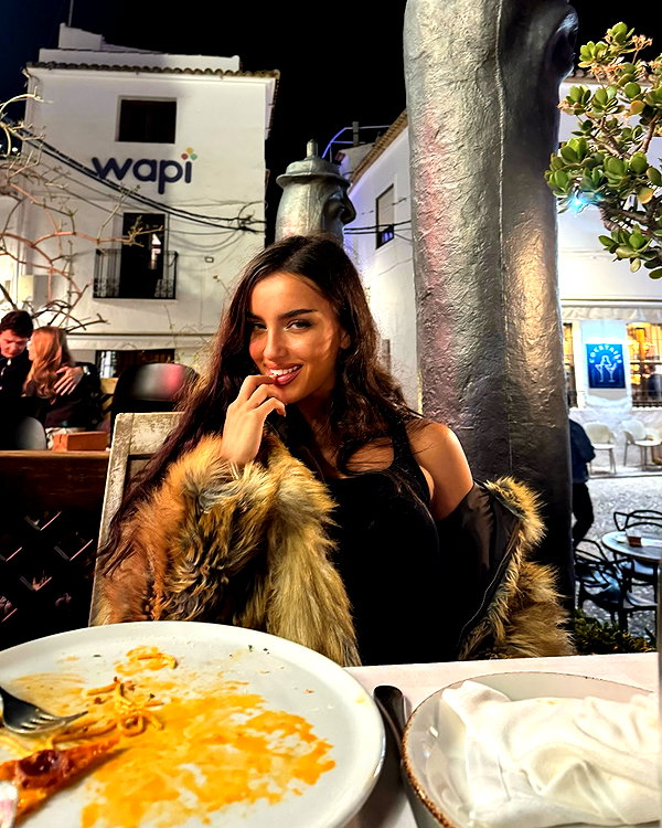 ellachristo instagram image archive image