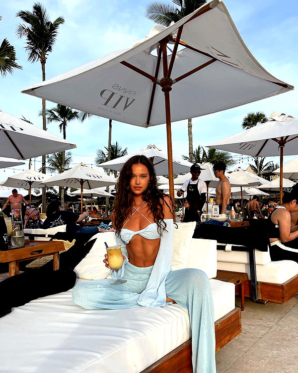 isabellemathersx instagram image archive image