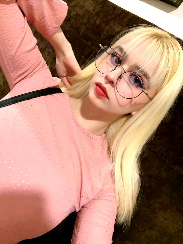 luly1980s instagram image archive image