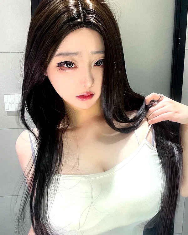 yingyinng_ instagram image archive image