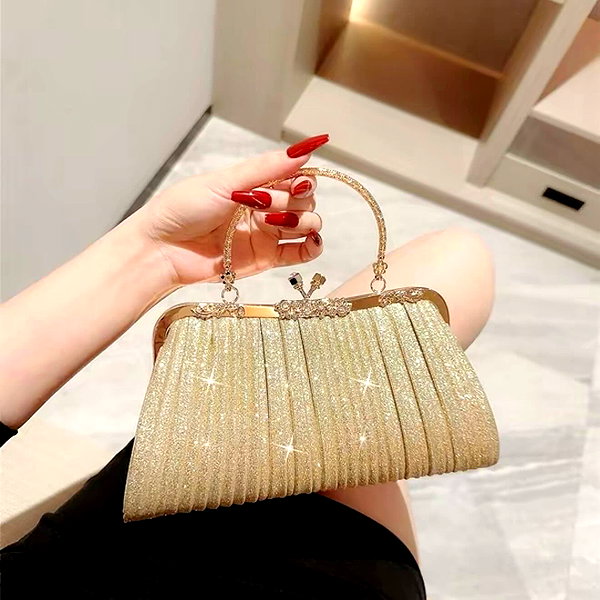 lyhythuedoxinh instagram image archive image