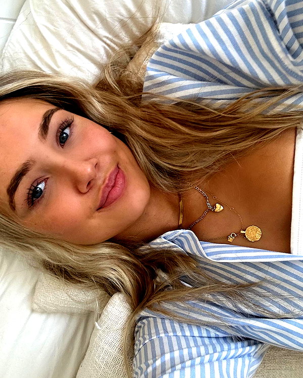 0emmamac instagram image archive image