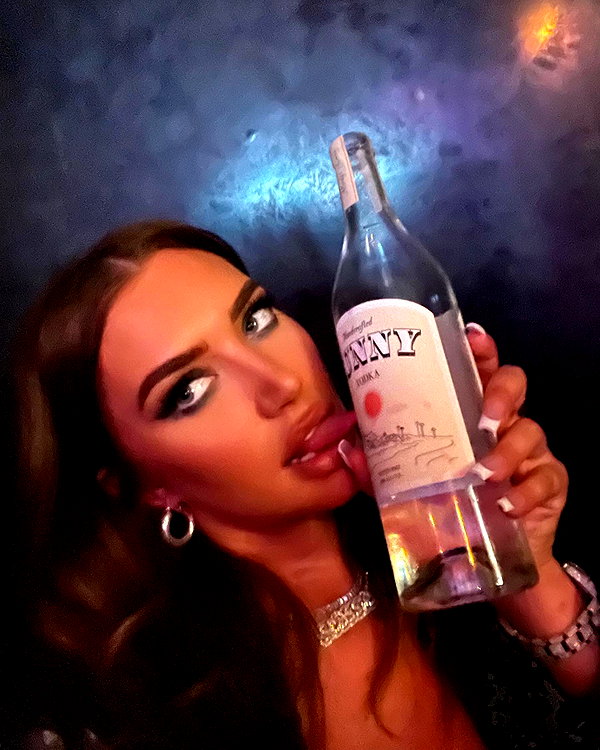 staskaranikolaou instagram image archive image