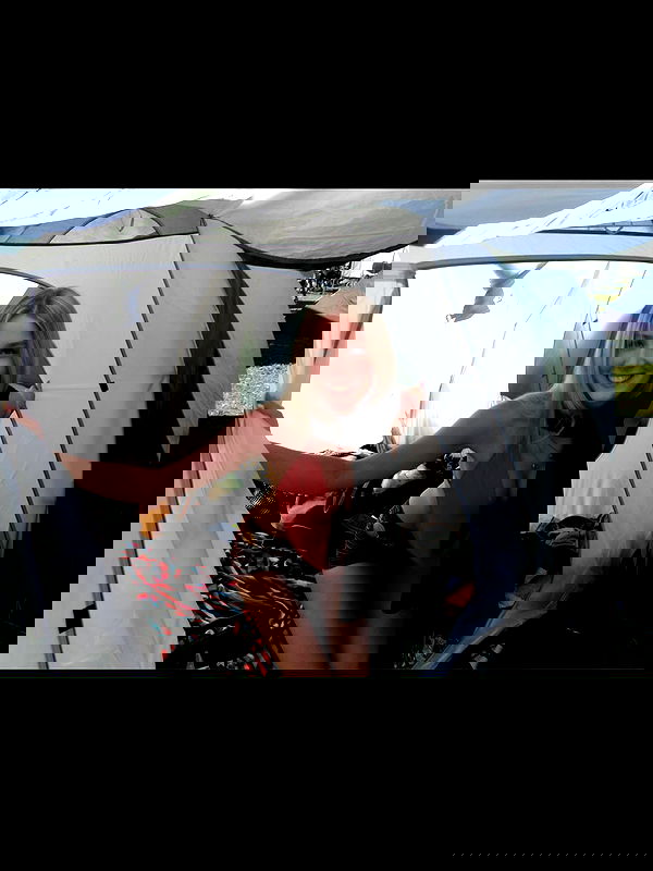 ellamwatts_ ellamwatts_ archive image