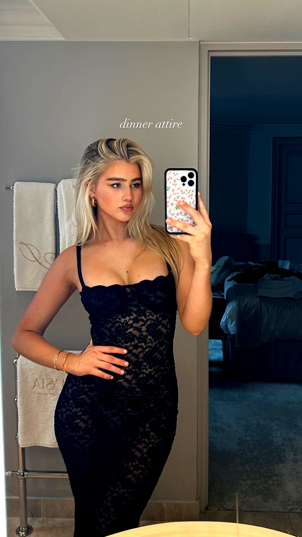 sophadophaa_ instagram image archive image