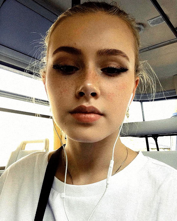lilih instagram image archive image