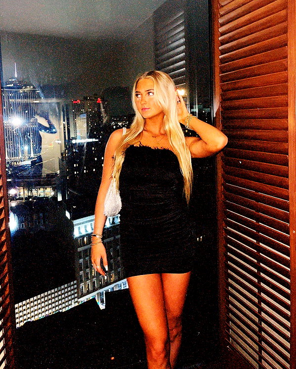 iamsydneythomas instagram image archive image
