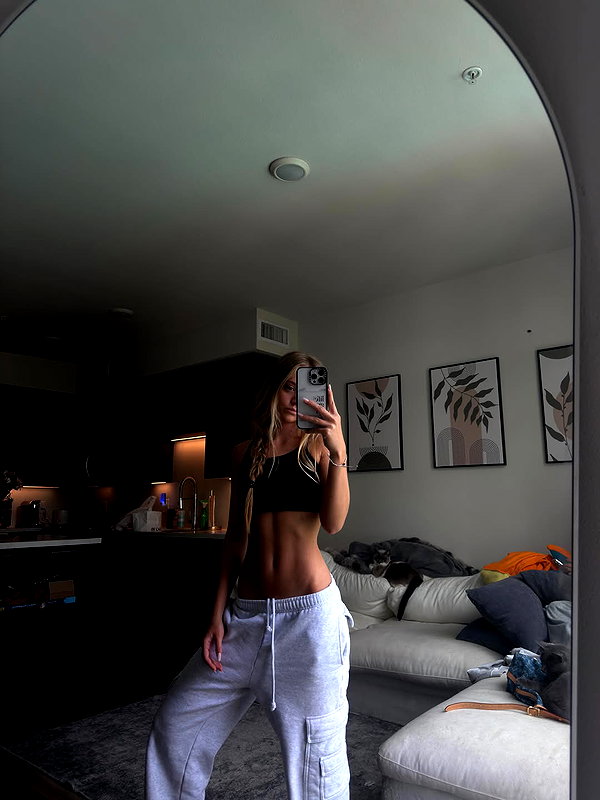 kyla.doddsss instagram image archive image