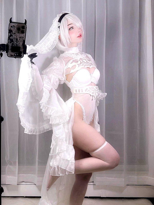 danielle.mercedie instagram image archive image