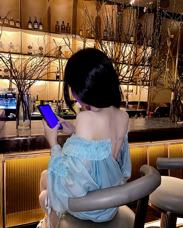 lyhythuedoxinh instagram image archive image