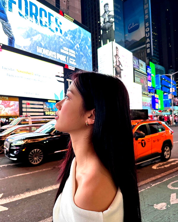 zuhazana instagram image archive image